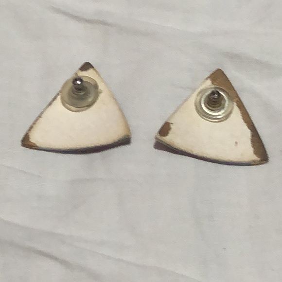 Costume Triangular Earrings - Picture 3 of 3